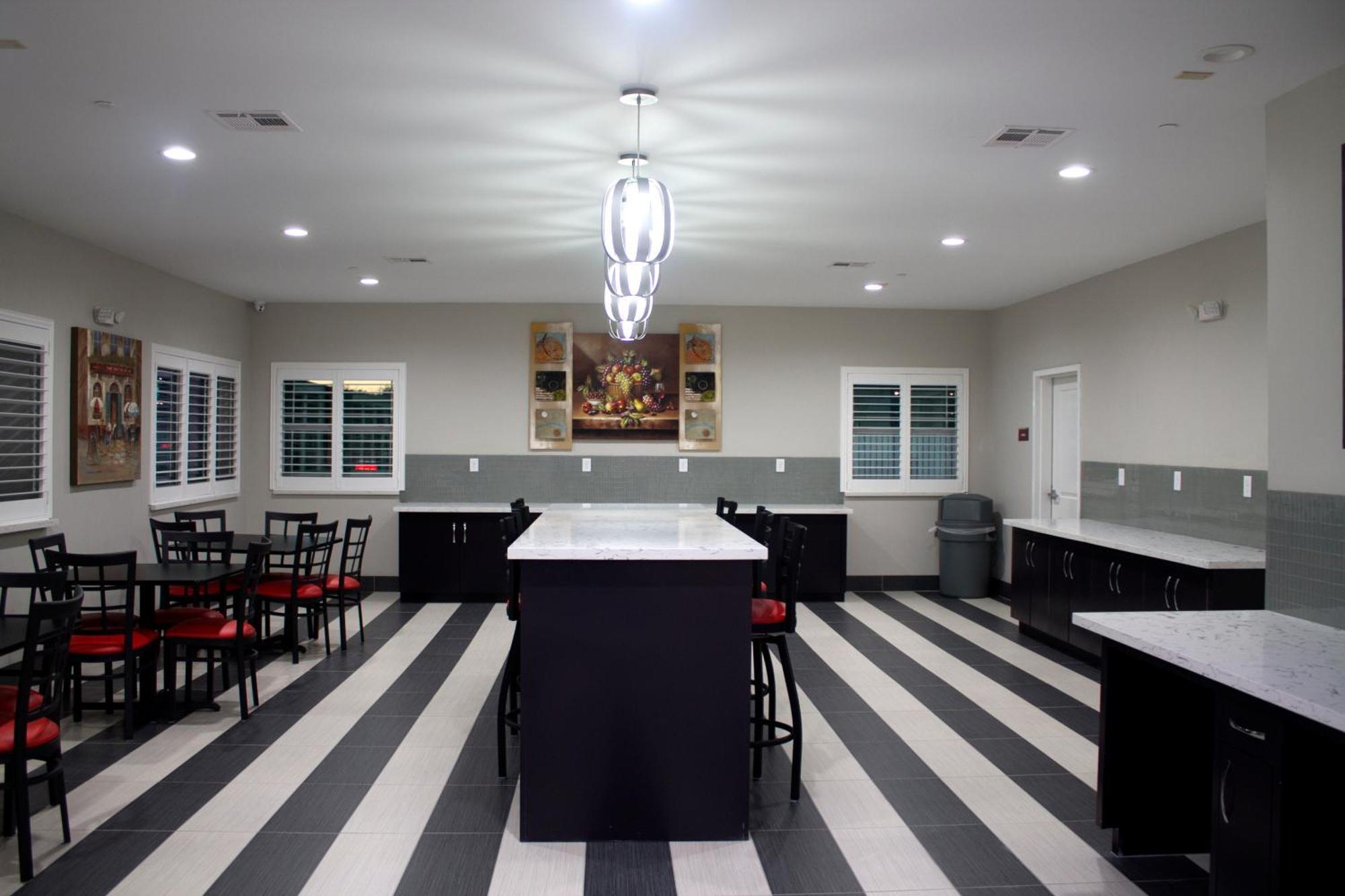 Grand Villa Inn And Suites Westchase/Chinatown Х'юстон Екстер'єр фото
