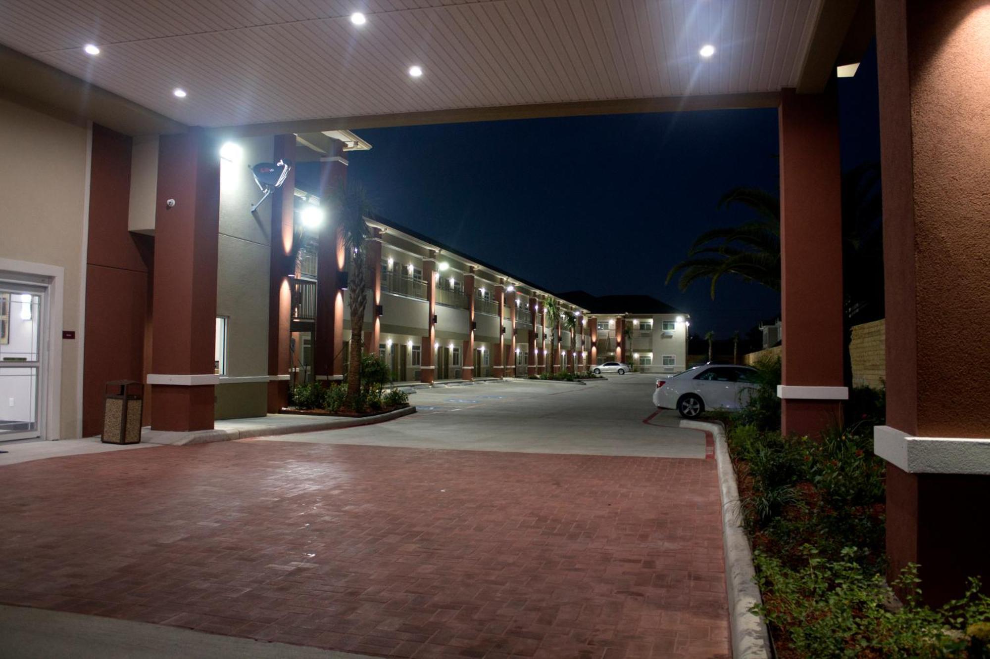 Grand Villa Inn And Suites Westchase/Chinatown Х'юстон Екстер'єр фото